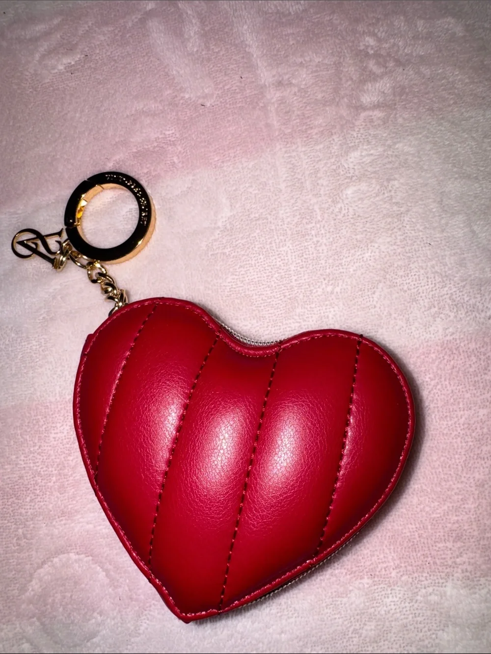 VS Red Heart-Shaped Leather Keychain Wallet - Women Accessories